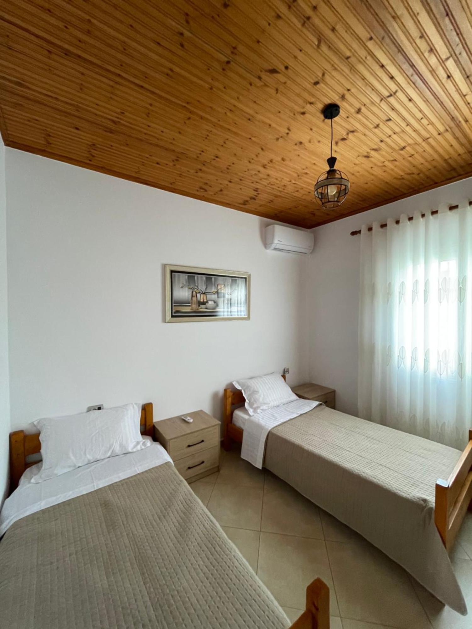 Rent Rooms Sakolli Berat Eksteriør bilde
