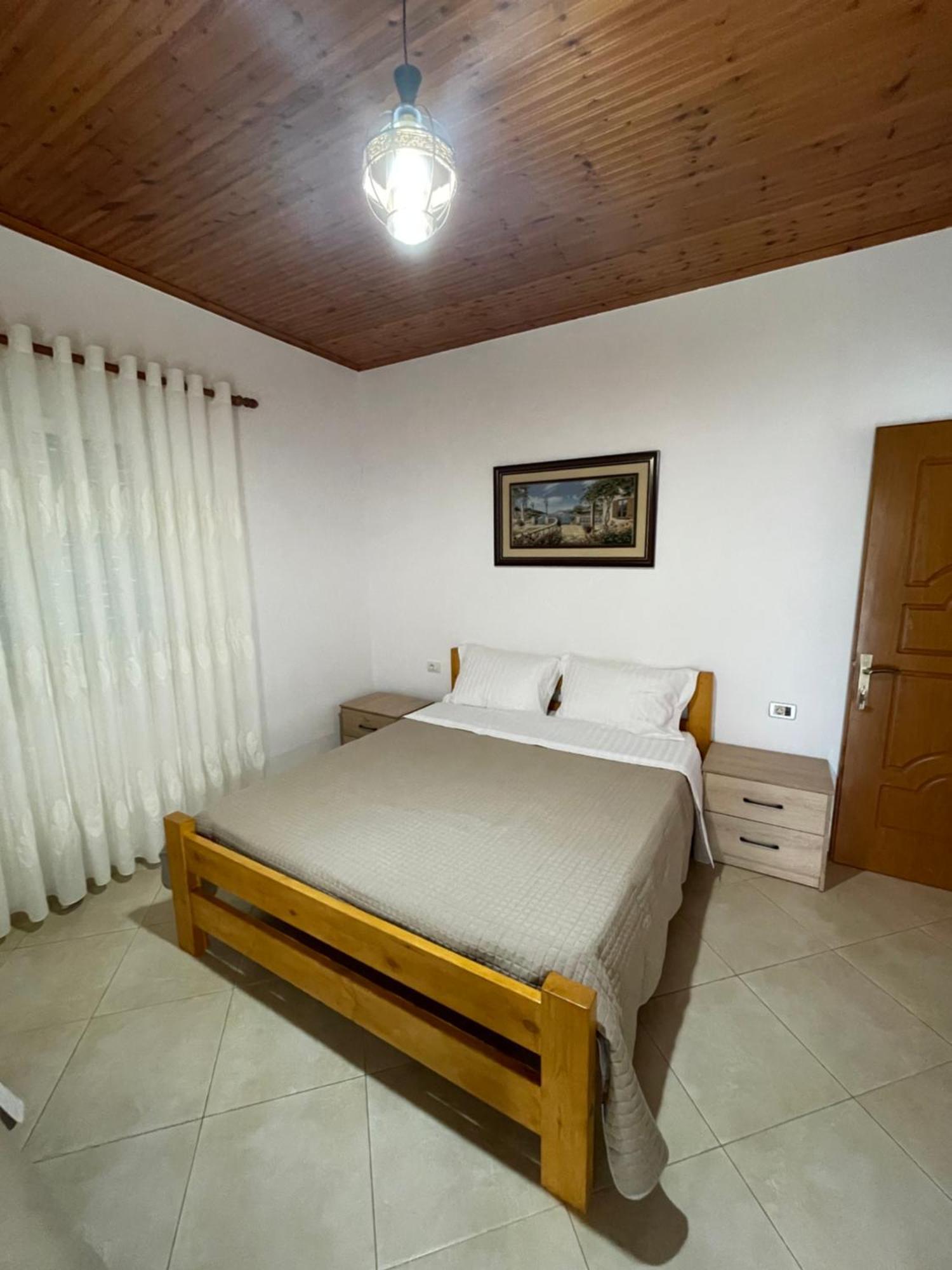 Rent Rooms Sakolli Berat Eksteriør bilde